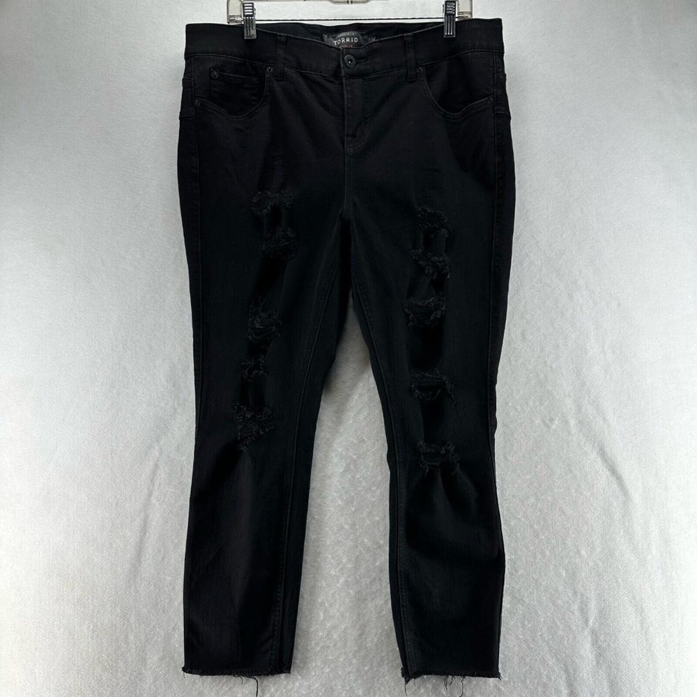 Torrid Jeans Size 16R Bombshell Skinny Premium Distressed High Rise Denim Black
